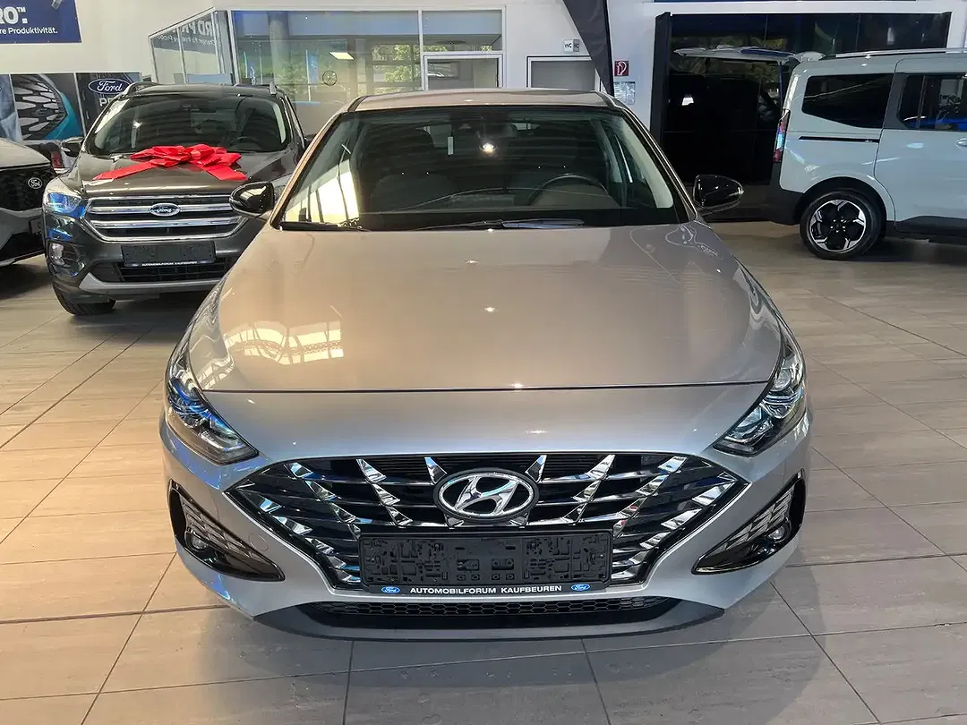 Hyundai i30 - Thumbnail 3