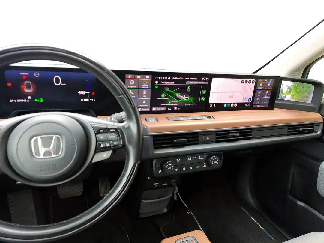 Honda e - Thumbnail 15