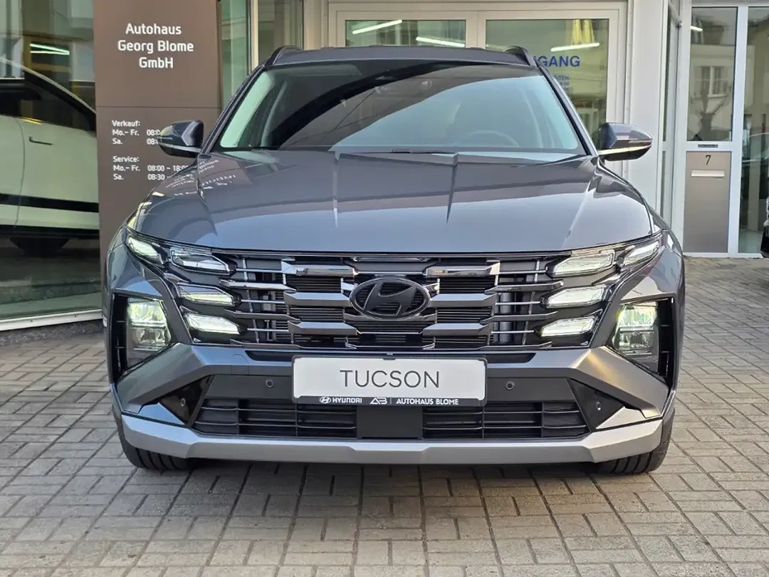Hyundai TUCSON - Thumbnail 3