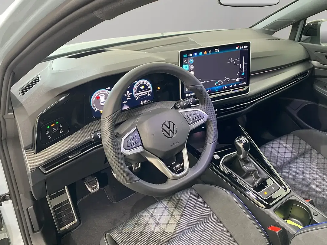 Volkswagen Golf Variant - Thumbnail 3