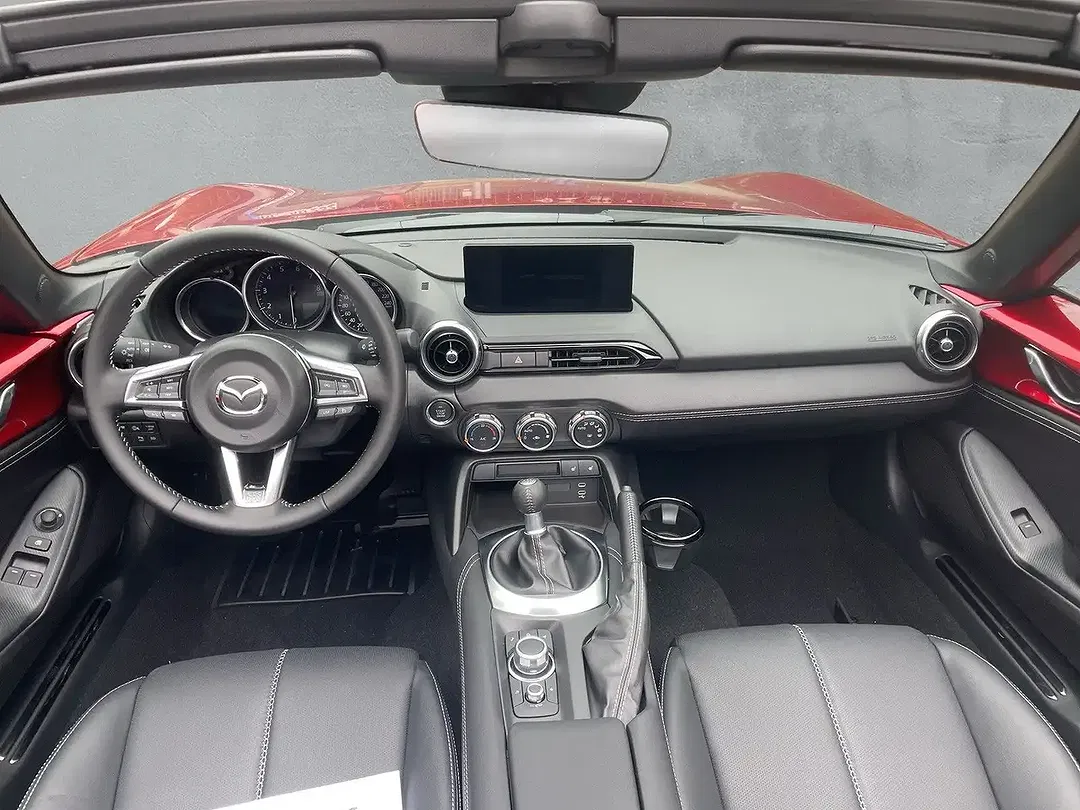 Mazda MX-5 - Thumbnail 12