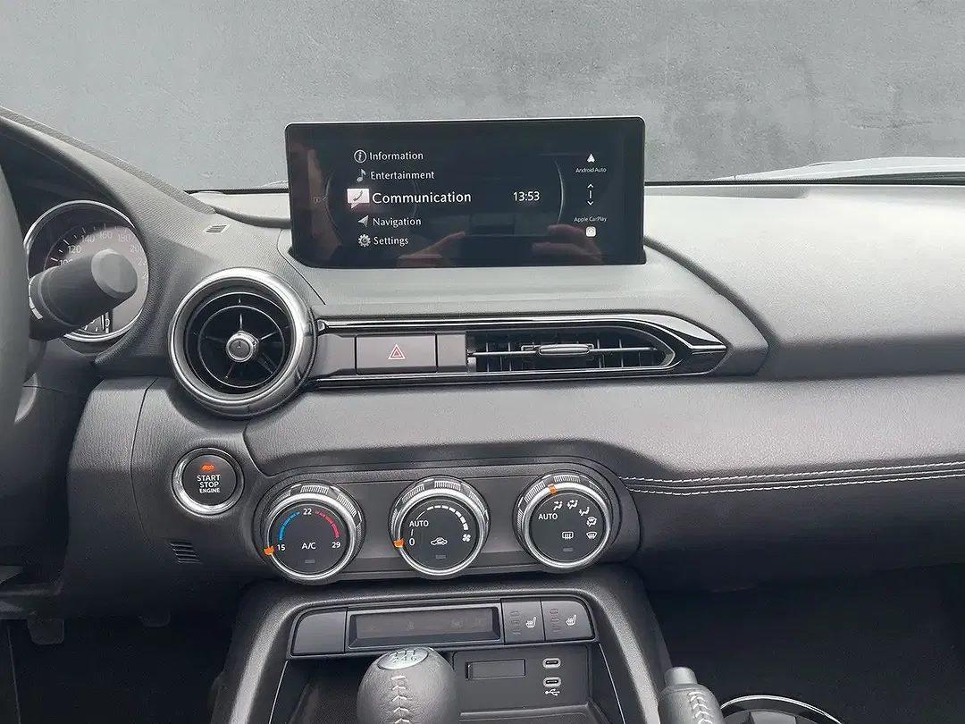 Mazda MX-5 - Thumbnail 13