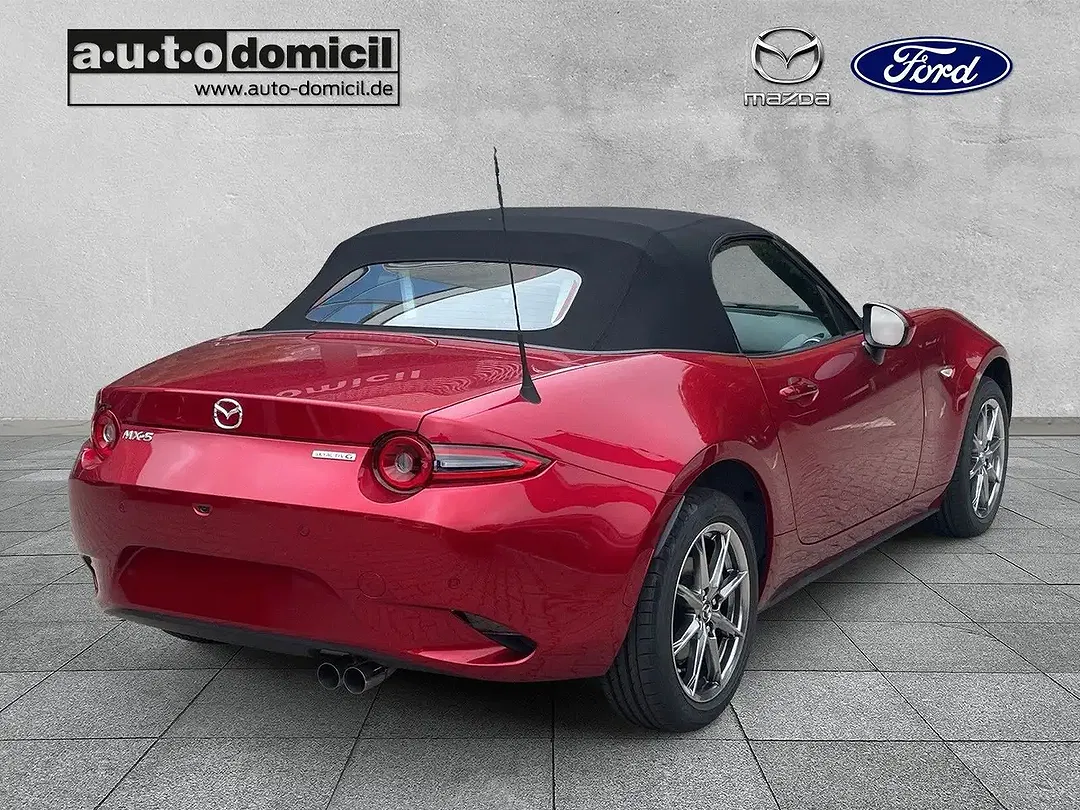 Mazda MX-5 - Thumbnail 4