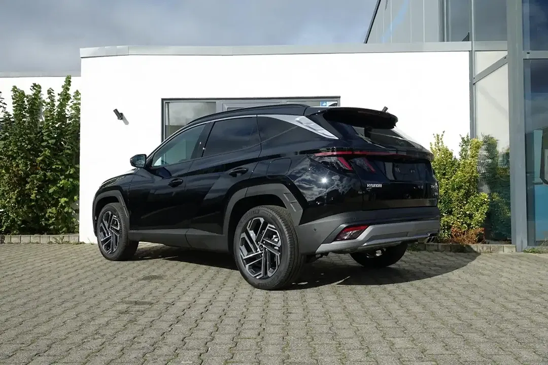 Hyundai TUCSON - Thumbnail 3