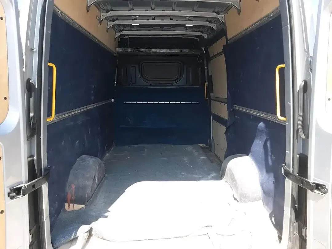 Volkswagen Crafter - Thumbnail 9