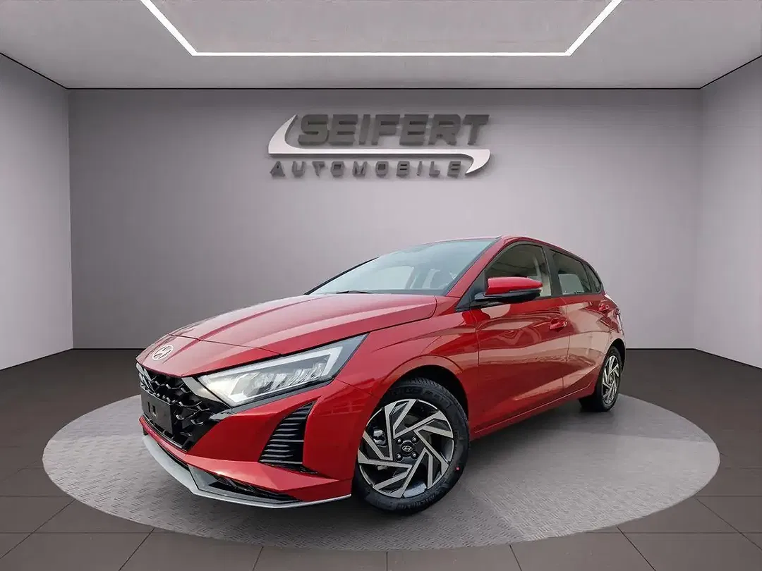 Hyundai i20 - Thumbnail 1