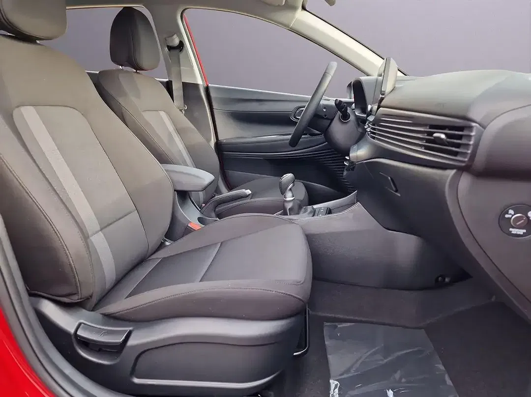 Hyundai i20 - Thumbnail 13