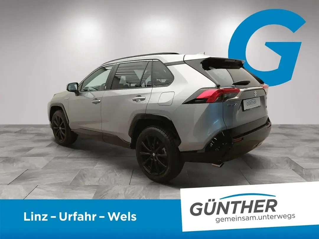 Suzuki Across - Thumbnail 4