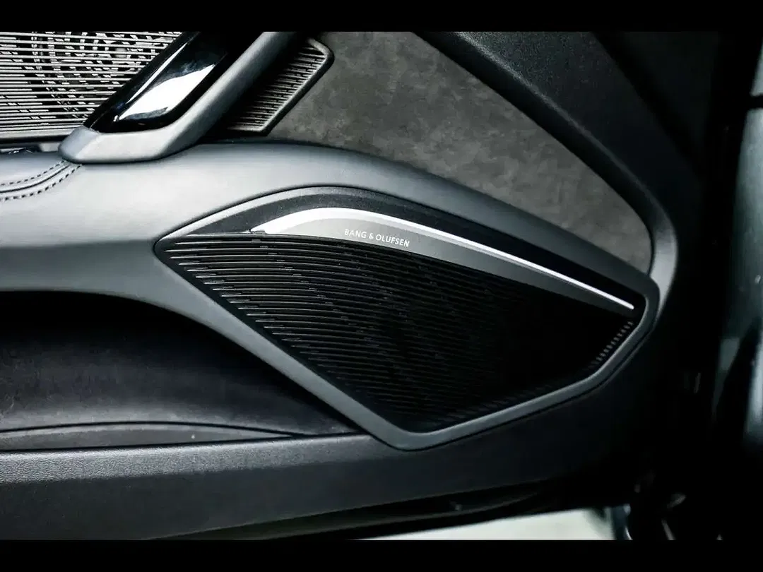 Audi TT RS - Thumbnail 12