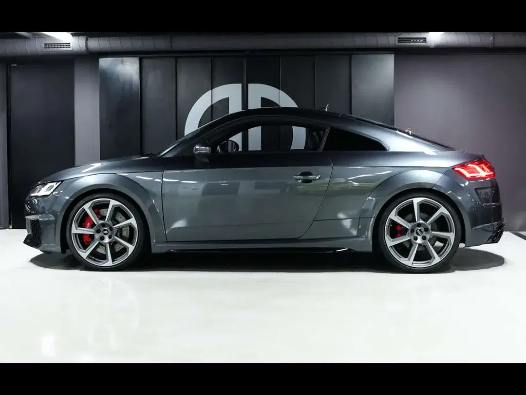 Audi TT RS - Thumbnail 2