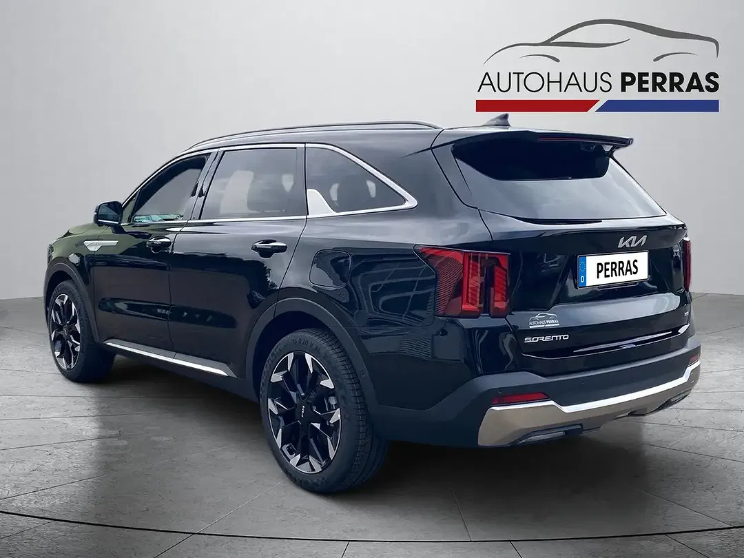 Kia Sorento - Thumbnail 4