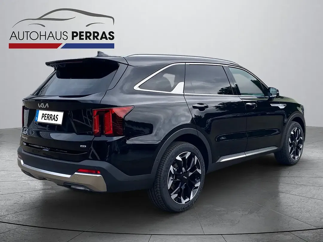 Kia Sorento - Thumbnail 5
