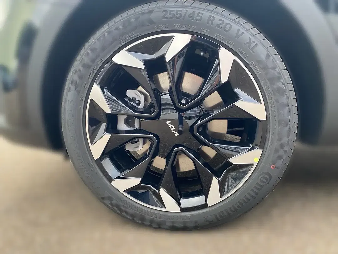 Kia Sorento - Thumbnail 8