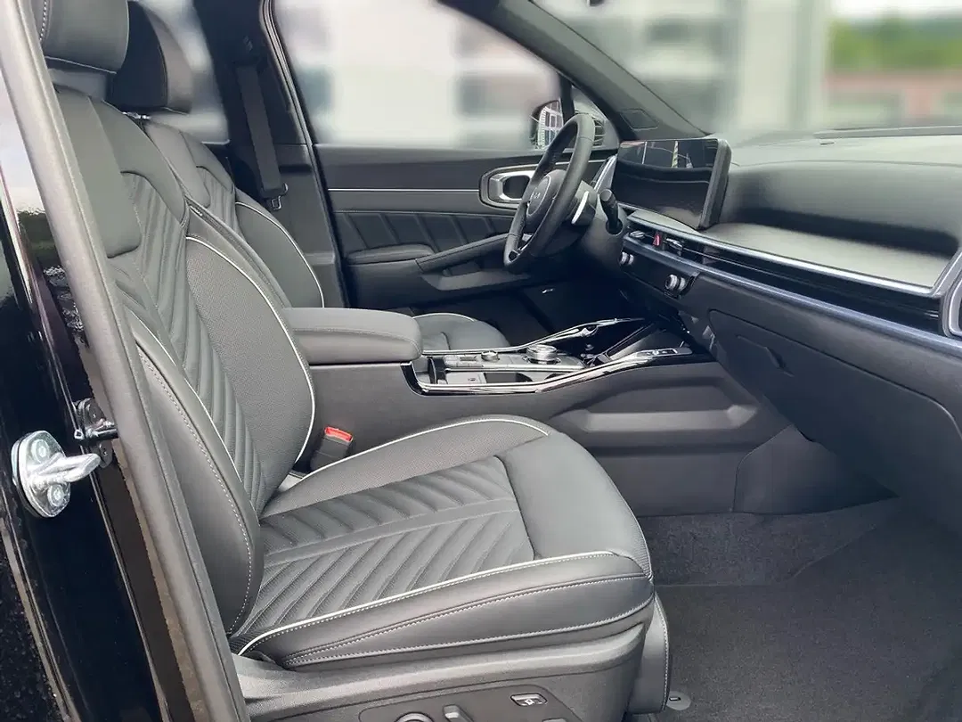 Kia Sorento - Thumbnail 9