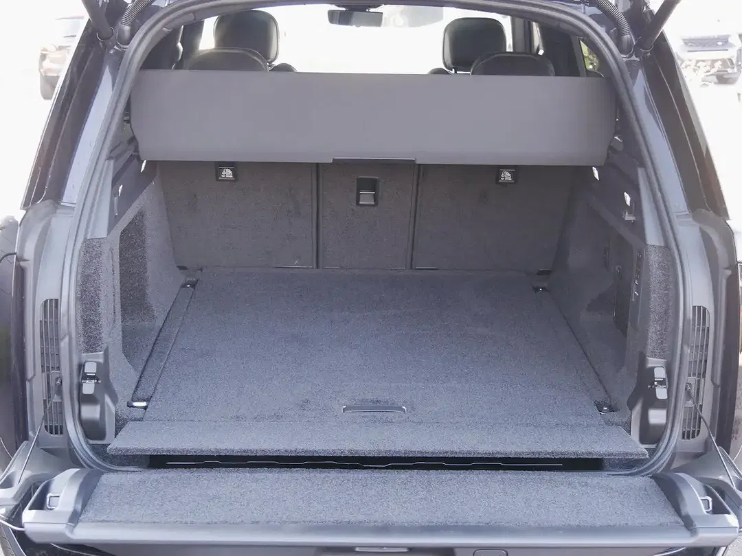 Land Rover Range Rover - Thumbnail 10