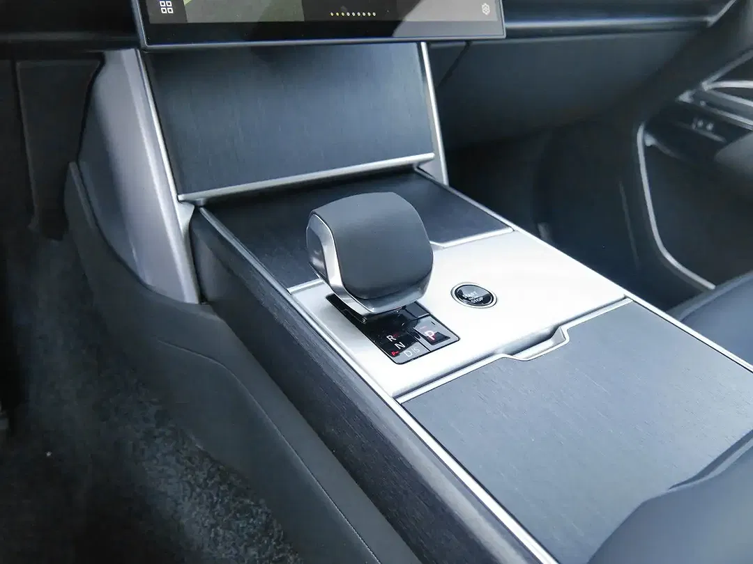Land Rover Range Rover - Thumbnail 14