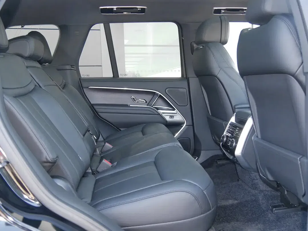Land Rover Range Rover - Thumbnail 5