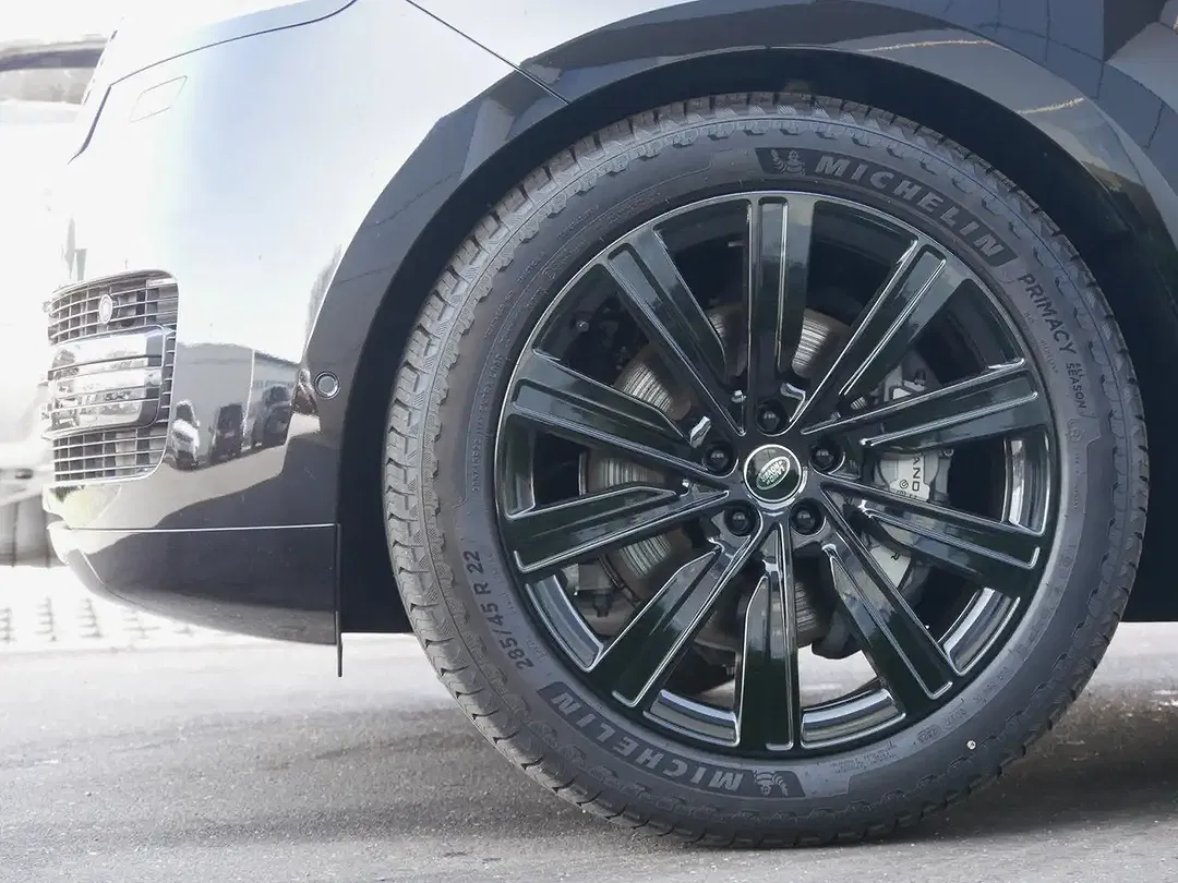 Land Rover Range Rover - Thumbnail 9