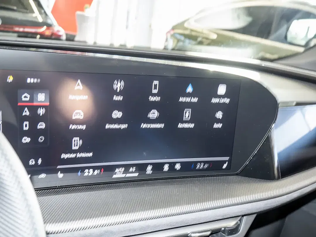 Audi Q5 - Thumbnail 10