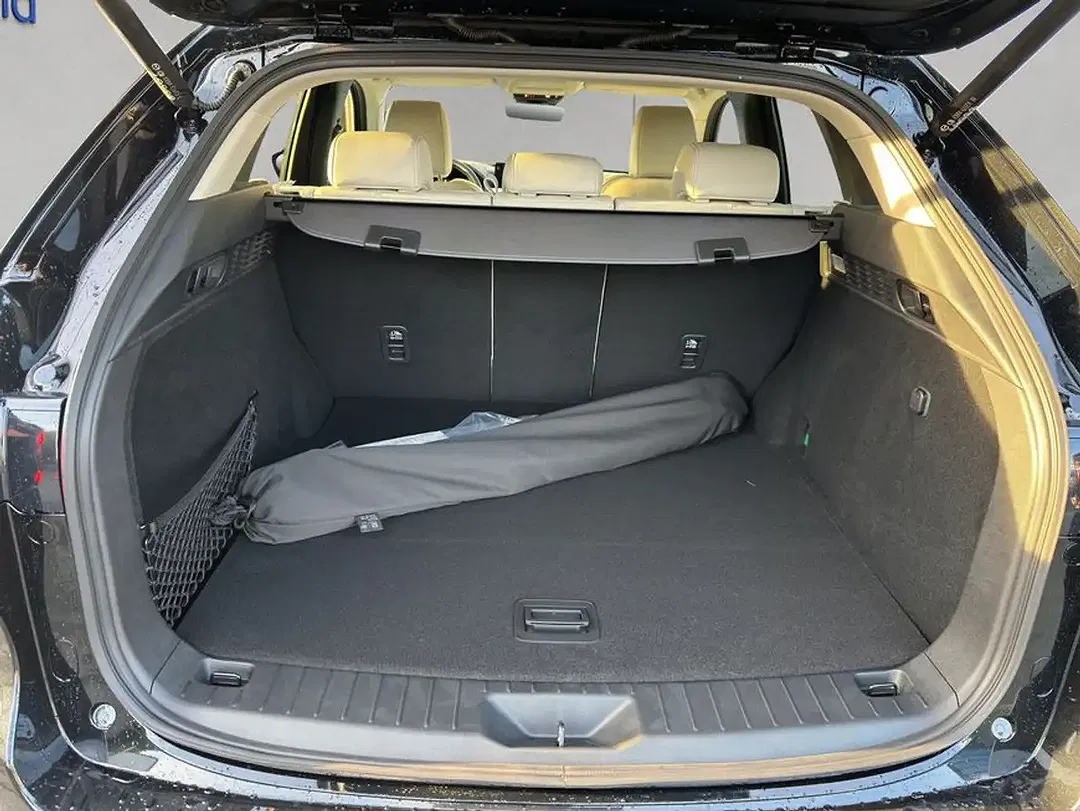 Mazda CX-60 - Thumbnail 4