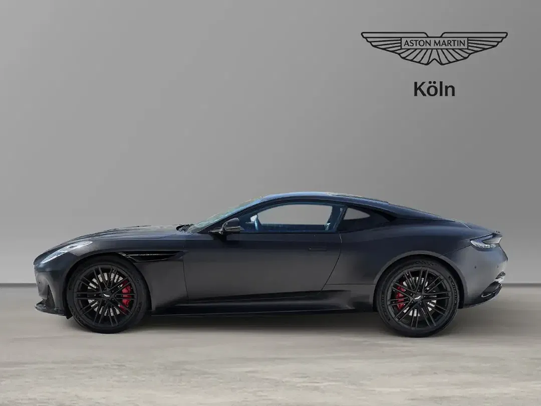 Aston Martin DB12 - Thumbnail 7