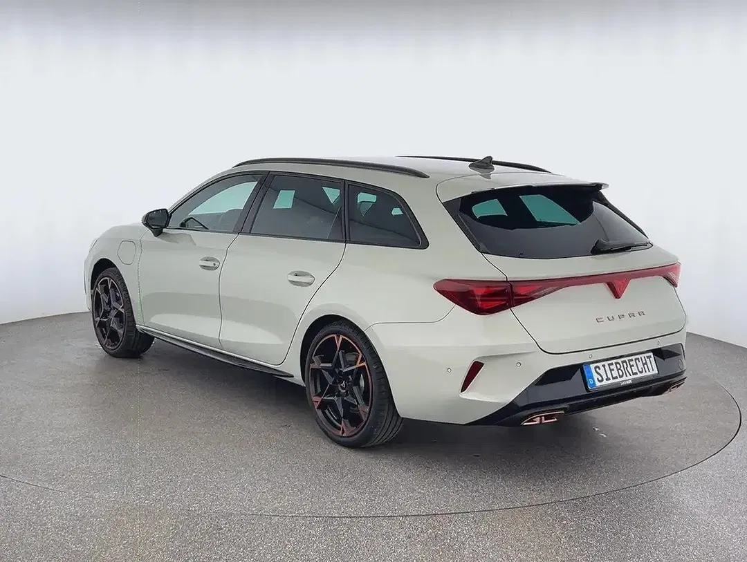 CUPRA Leon - Thumbnail 5