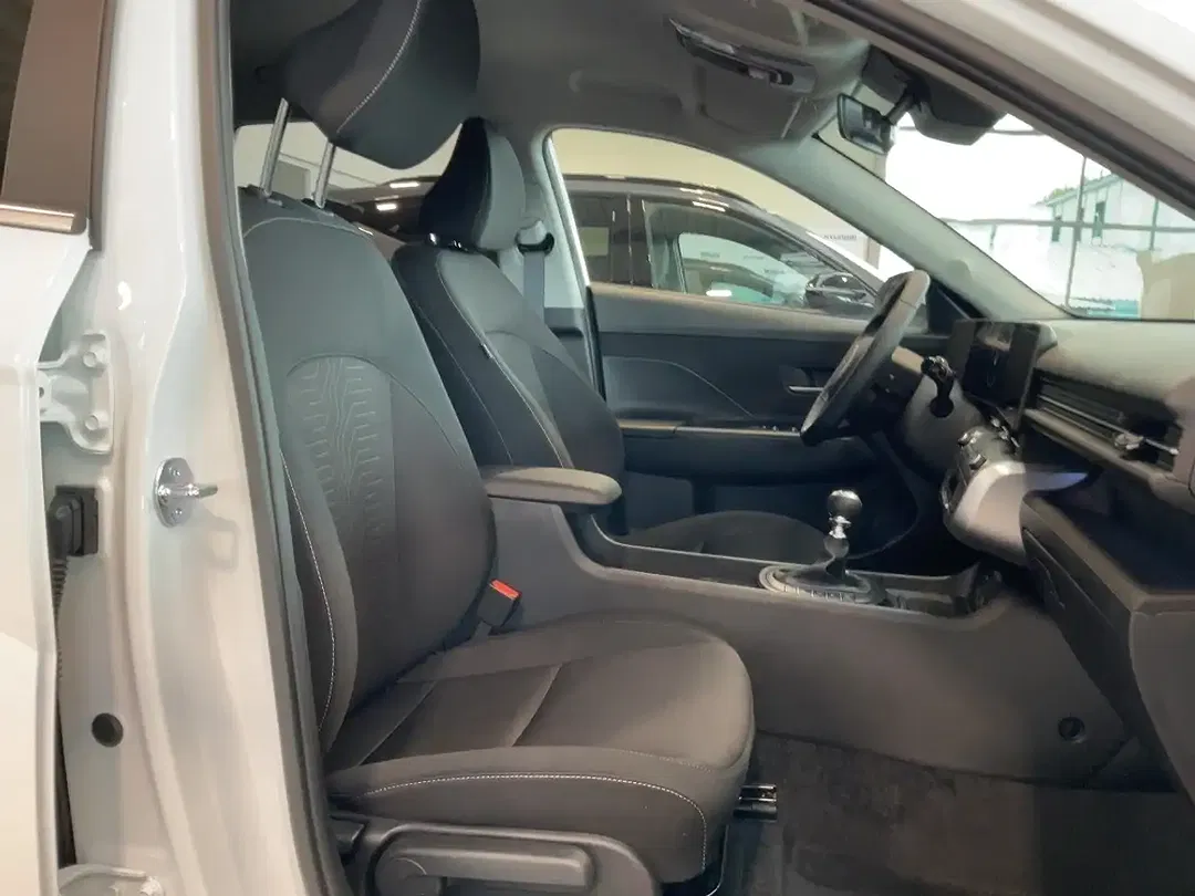 Hyundai KONA - Thumbnail 11