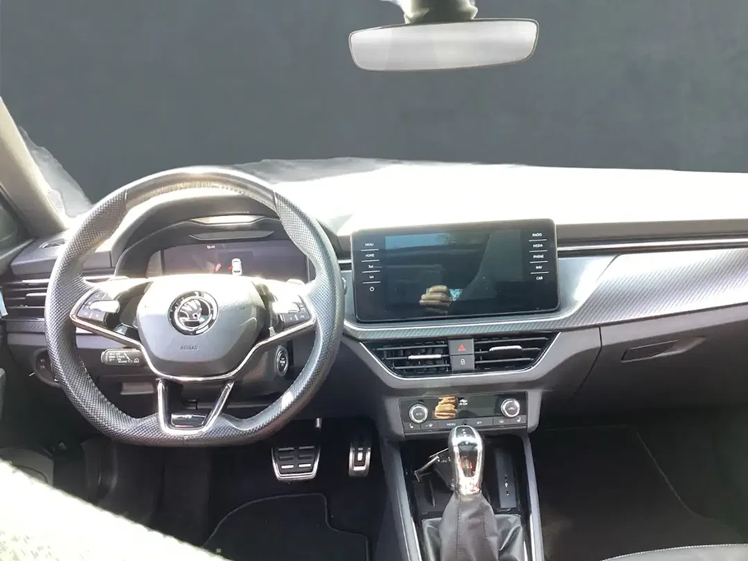 Skoda Kamiq - Thumbnail 8