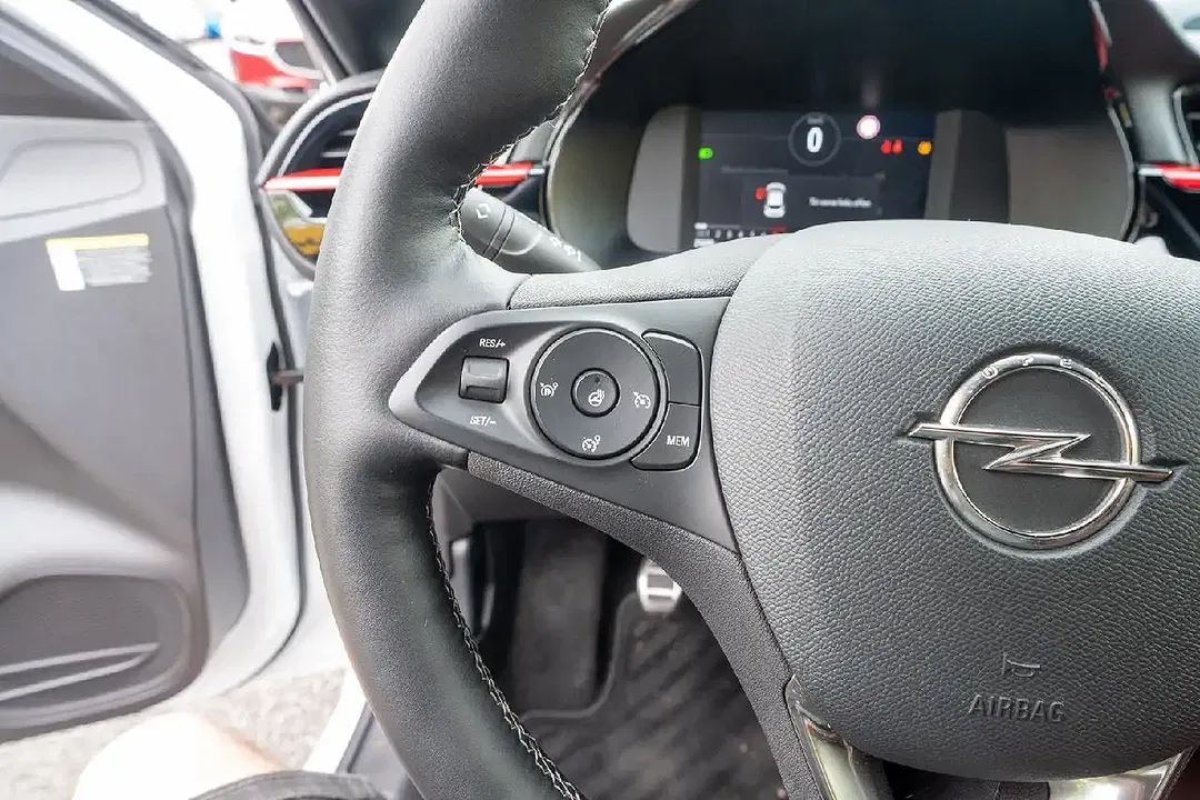 Opel Corsa - Thumbnail 14