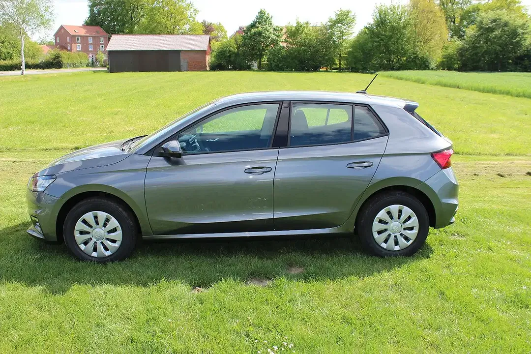 Skoda Fabia - Thumbnail 3