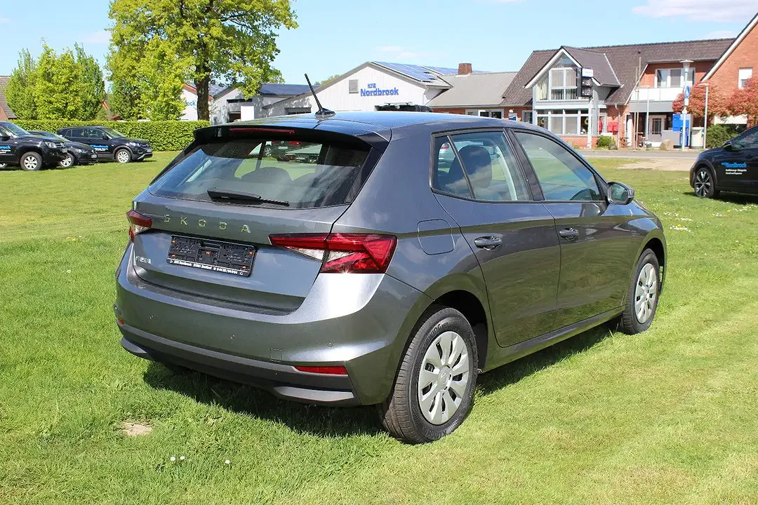 Skoda Fabia - Thumbnail 4