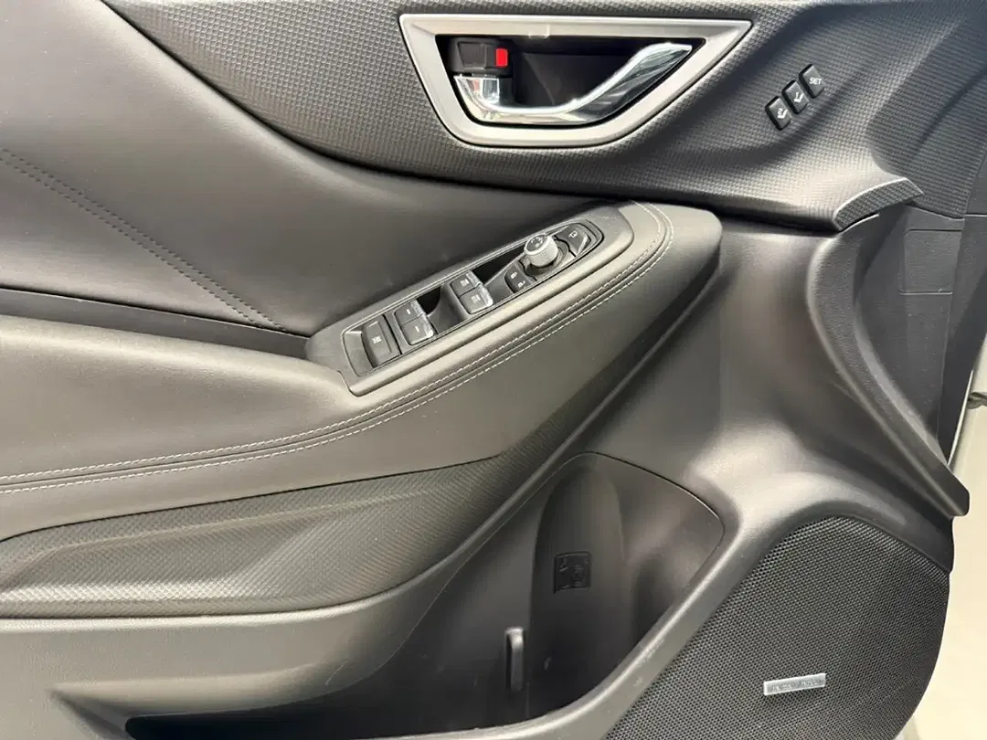 Subaru Forester - Thumbnail 13