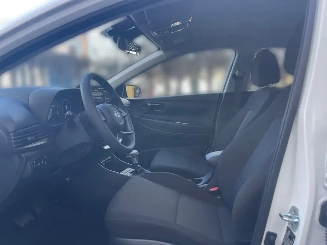 Hyundai i20 - Thumbnail 8