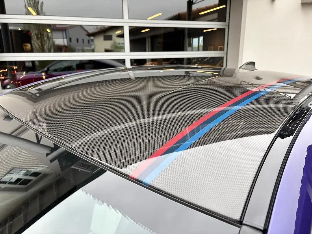 BMW M4 - Thumbnail 11