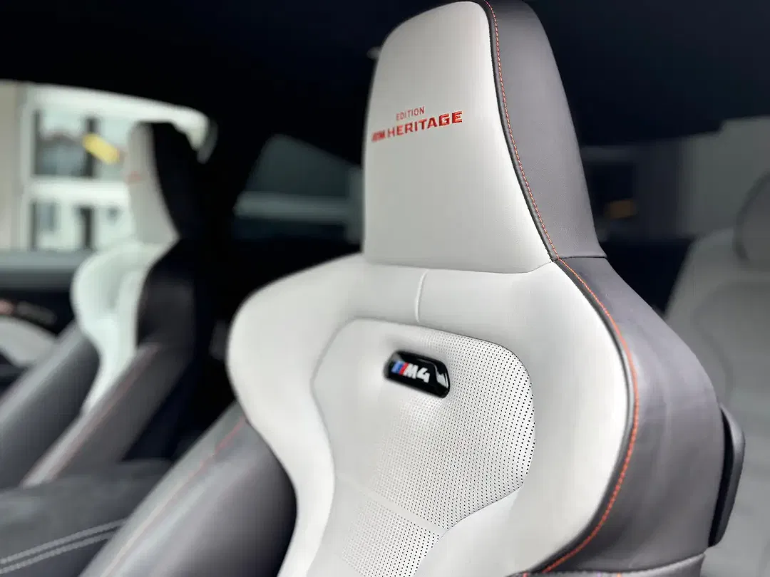 BMW M4 - Thumbnail 15