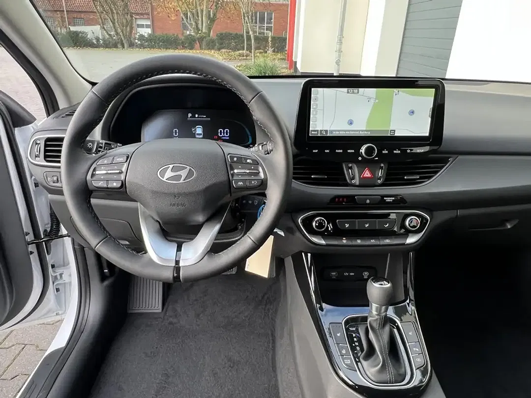 Hyundai i30 - Thumbnail 11