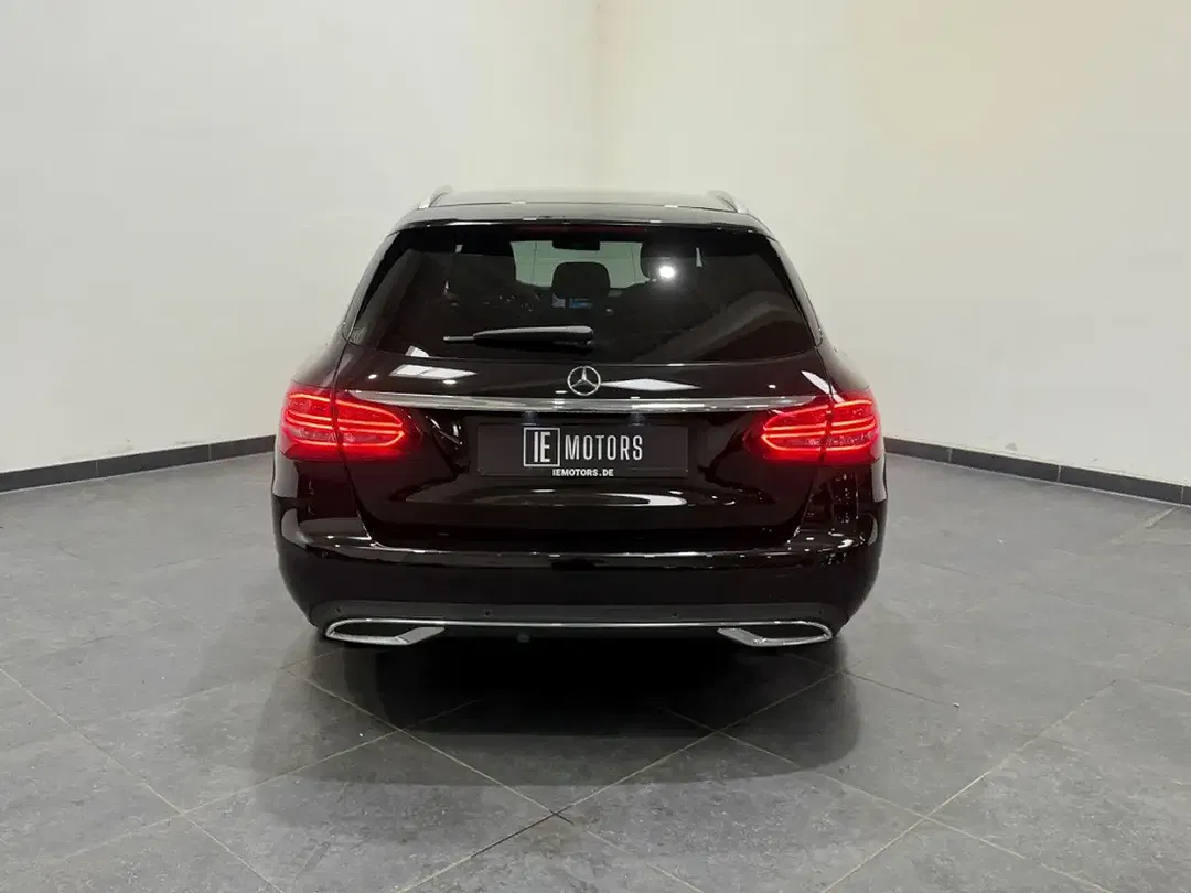 Mercedes-Benz C 220 - Thumbnail 4