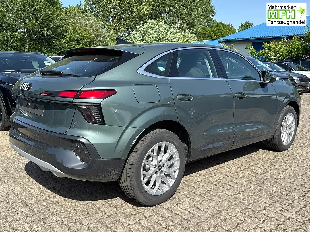 Audi Q3 - Thumbnail 5