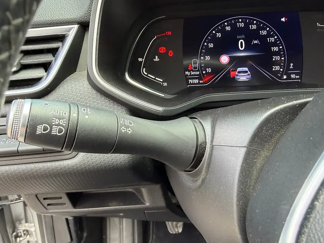 Renault Clio - Thumbnail 12
