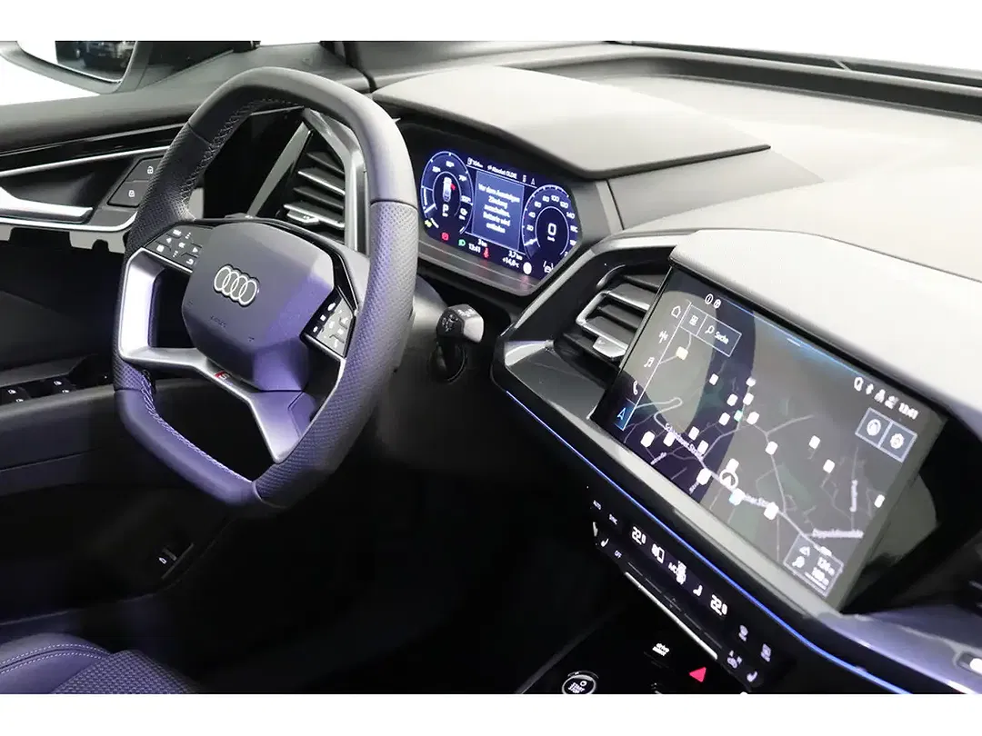 Audi Q4 e-tron - Thumbnail 15