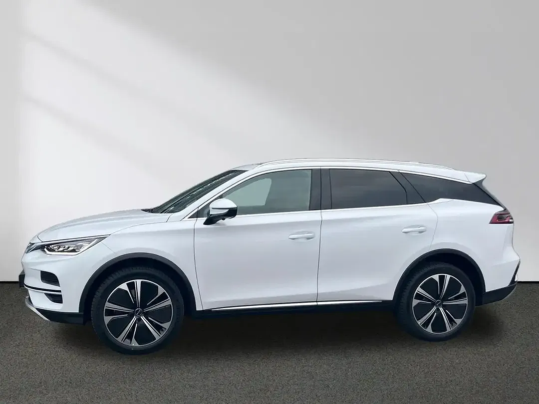 BYD Tang - Thumbnail 2