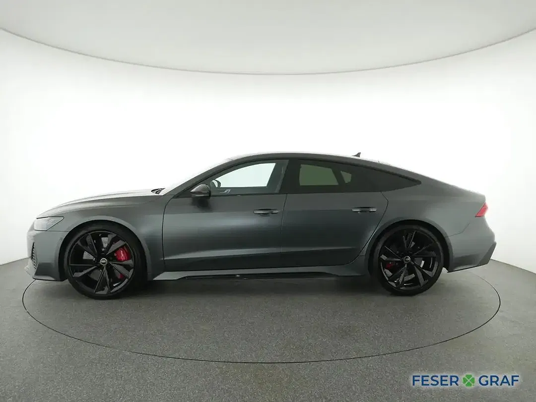Audi RS7 - Thumbnail 12