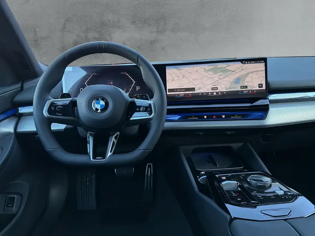 BMW 520 - Thumbnail 10