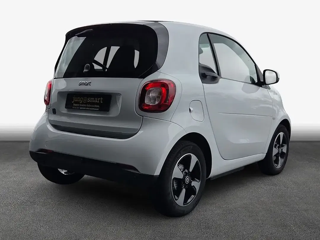smart forTwo - Thumbnail 2