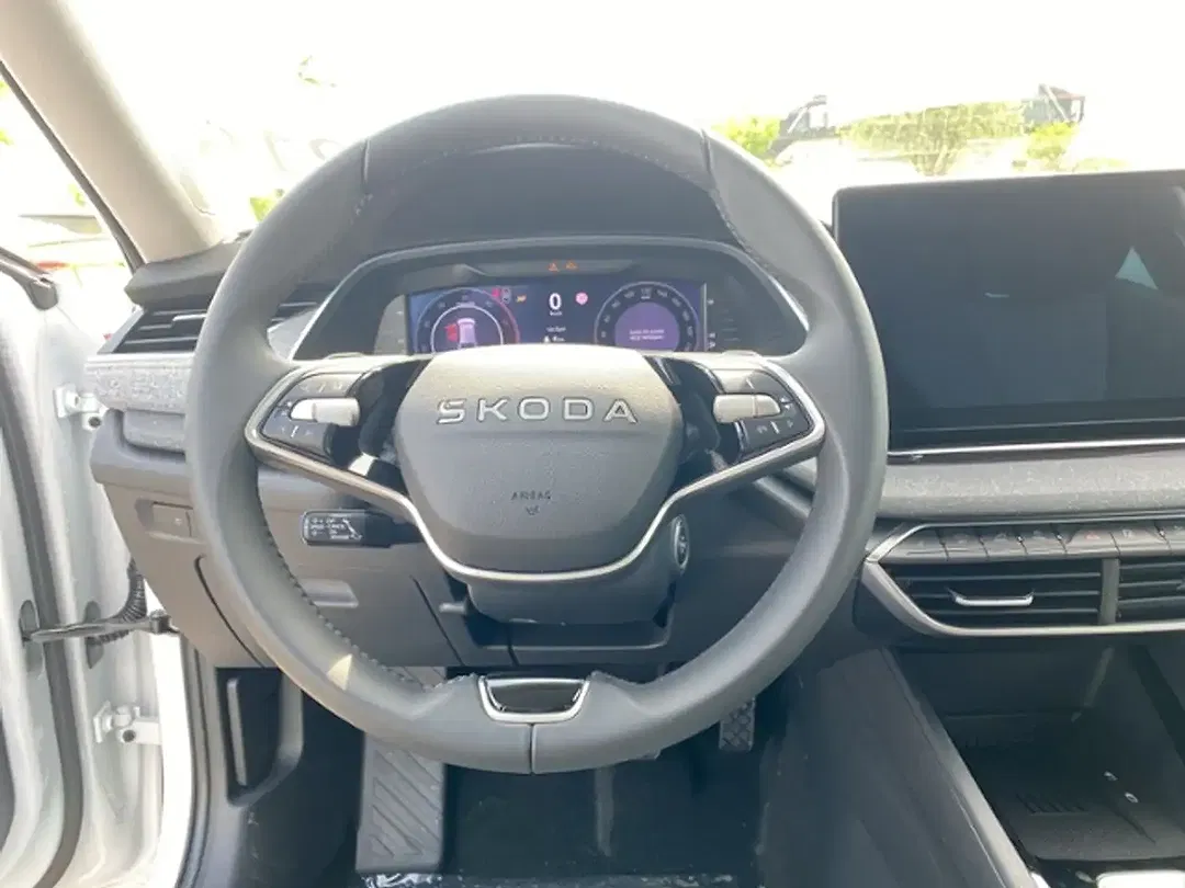 Skoda Octavia - Thumbnail 11