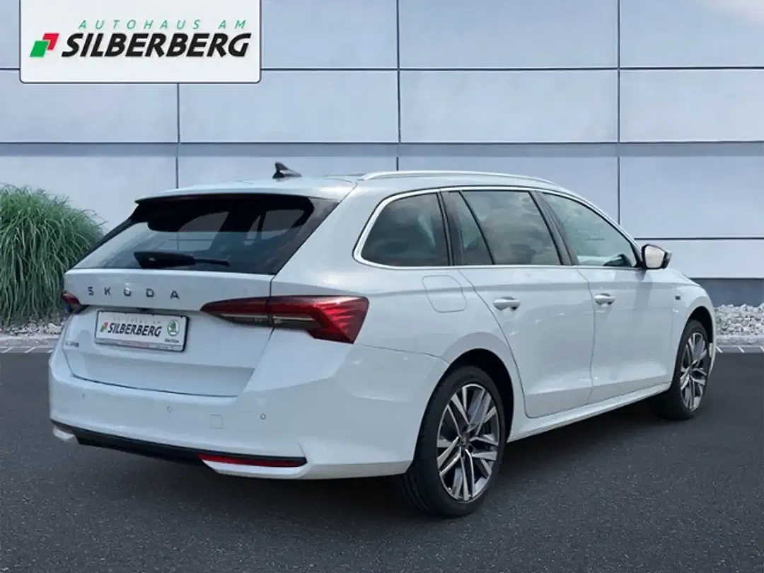 Skoda Octavia - Thumbnail 3