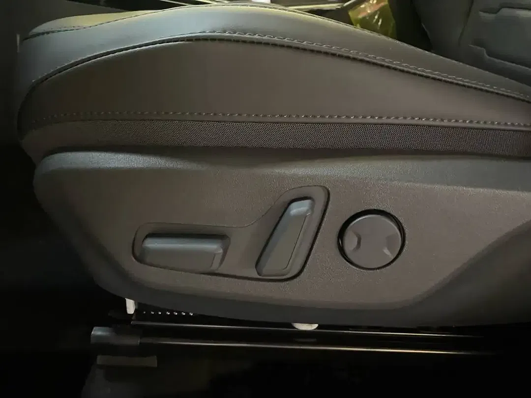 Kia Niro - Thumbnail 12