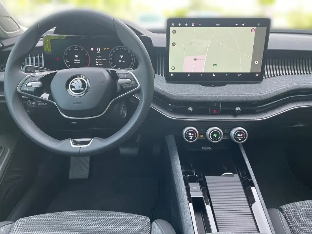 Skoda Superb - Thumbnail 11