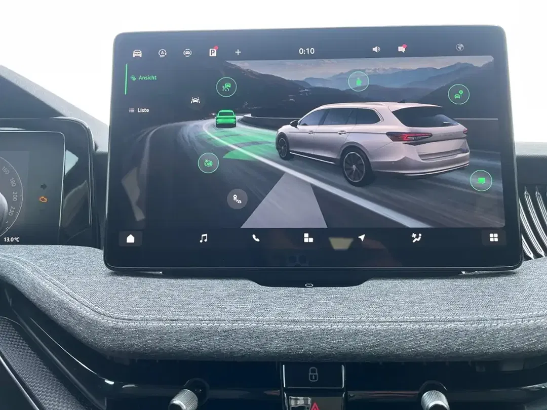 Skoda Superb - Thumbnail 15