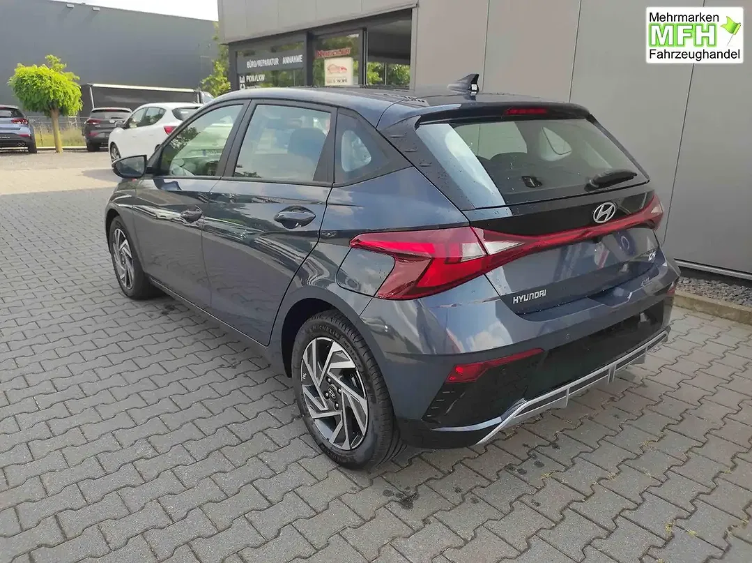 Hyundai i20 - Thumbnail 6